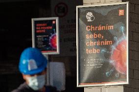 Nuclear Power Plant Temelin, employees, face masks, coronavirus, COVID-19