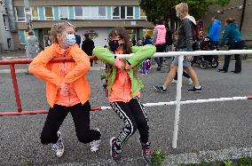 pupils, school, face mask, coronavirus, COVID-19, Prague