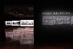 Josef Koudelka, Ruines, exhibition, Paris