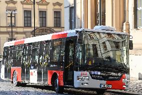 SOR NB 12 bus in new colors of the Prague Integrated Transport (PID)