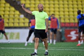 PAVEL HOFTYCH, Coach, football players of Slovan Liberec, training session