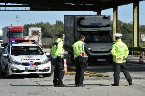 Border control in Stary Hrozenkov, Drietoma