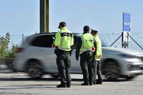 Border control in Stary Hrozenkov, Drietoma