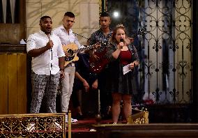 Roma Believers, pilgrims, Saint Wenceslas Cathedral