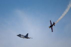 NATO Days and Czech Military Air Forces Days 2020, JAS-39 Gripen fighter aircraft, Extra EA-300 aerobatic plane