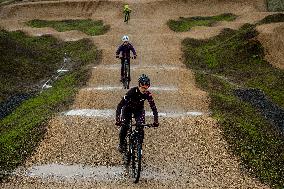 pump track circuit for cyclists, cyclist