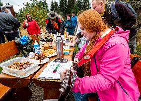 Klinska brana tourist border crossing, Czech-German Partnership Club