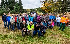 Klinska brana tourist border crossing, Czech-German Partnership Club