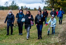 Klinska brana tourist border crossing, Czech-German Partnership Club
