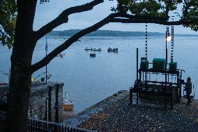 fishermen, fishing, fish, Rozmberk pond