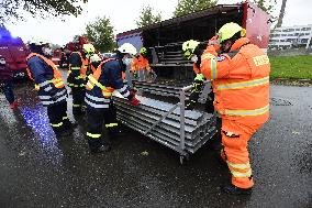 Firefighters build flood-protection walls, river Becva