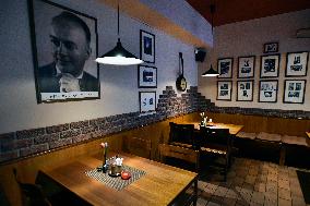 Pub, restaurant Skoda lasky, Prague, state of emergency, new rules, closed