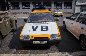 Skoda Favorit and Lada VAZ 2101 veteran car, VB, Public Security, a branch of the National Security Corps