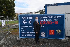 sampling point for testing on SARS-CoV-2 on the Vitezne Square in Prague