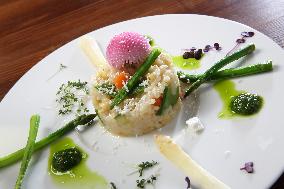 Italian risotto, asparagus, leek, vegetarian food, plate