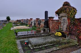 All Souls' Day, cemetery, flowers, grave stones, candles, tradition, graveyard