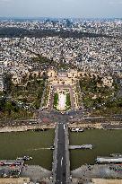 Jardins du Trocadero, Cite de l'architecture et du patrimoine, Paris city, Seine, Pont d'lena