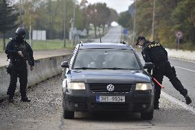 police control, borders, terrorism, Breclav-Reinthal