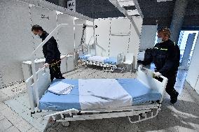 Reserve hospital, BVV Exhibition Centre Brno, adjustable hospital beds, bed