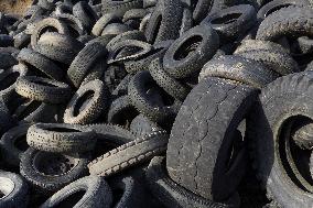 Old tire, tires, garbage, waste, dump