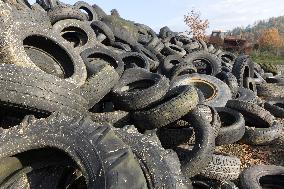 Old tire, tires, garbage, waste, dump