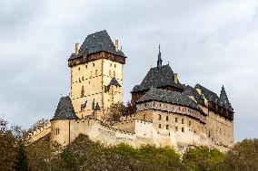 castle, Karlstejn, the Czech national flag