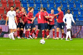 Czech players celebrate goal