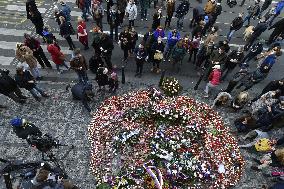 On-line celebrations Thanks That We Can candles Narodni street Prague