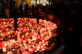 On-line celebrations Thanks That We Can candles Narodni street Prague