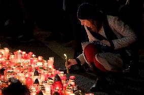 On-line celebrations Thanks That We Can candles Narodni street Prague