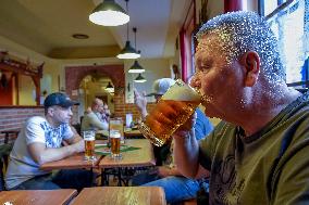 Czech Brewery Radegast, man, beer, pub, people