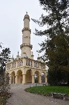 Lednice, Minaret, chateau park
