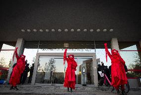 Demonstration in support of end of coal