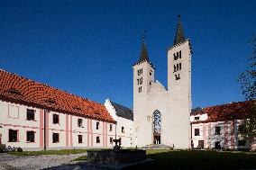 Church of the Visitation of the Blessed Virgin Mary, Milevsko monastery