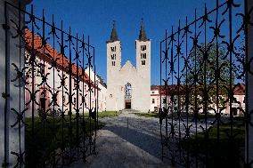 Church of the Visitation of the Blessed Virgin Mary, Milevsko monastery