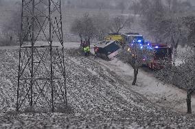 children injured in bus collision near Jihlava