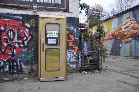 teledisko, automatic disco, the smallest dance floor in the world