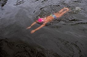 Winter swimmers, cold water, pond Podborny, Nachod