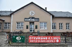 Pub, restaurant Lokalka near railway station Breclav