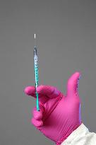 syringe, injection, vaccine, vaccination