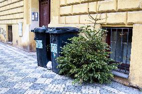 Prague, city services, recycling, rubbish, sorting, ecology, waste collection, Christmas trees