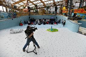Press conference of Aquapalace Praha water park on government's coronavirus measures