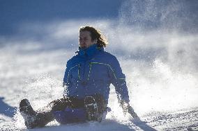 People, children, sun weather, snow, mountain, ski-areal Kobyla, Zadov