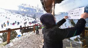 People, children, sun weather, snow, mountain, ski-areal Sacberk, Zborna