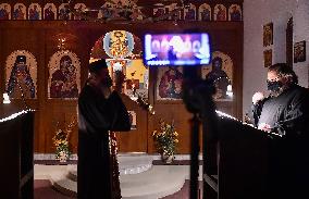 orthodox Christmas liturgy, online, church in Jezdovice, mass, smartphone