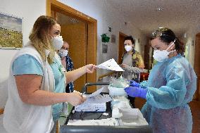 Vaccination against coronavirus, Czech Republic