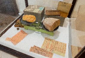 Teplice Museum, rationing, coupons,  food voucher, scales, bread, bun