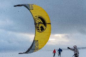 snowkiting, snowkiters, weather, snow, wind, winter