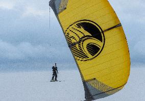 snowkiting, snowkiters, weather, snow, wind, winter