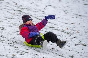 children sledding, child, sled